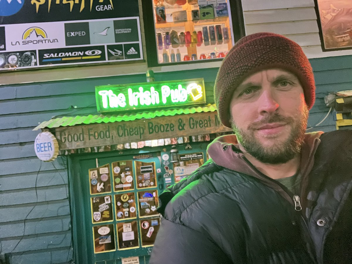 Baz_Arnold's tweet photo. ☘️ World’s highest Irish bar ☘️☘️ Would be rude not to 🍻 Onwards to Base Camp🇳🇵 https://t.co/IpBIJuvRt2