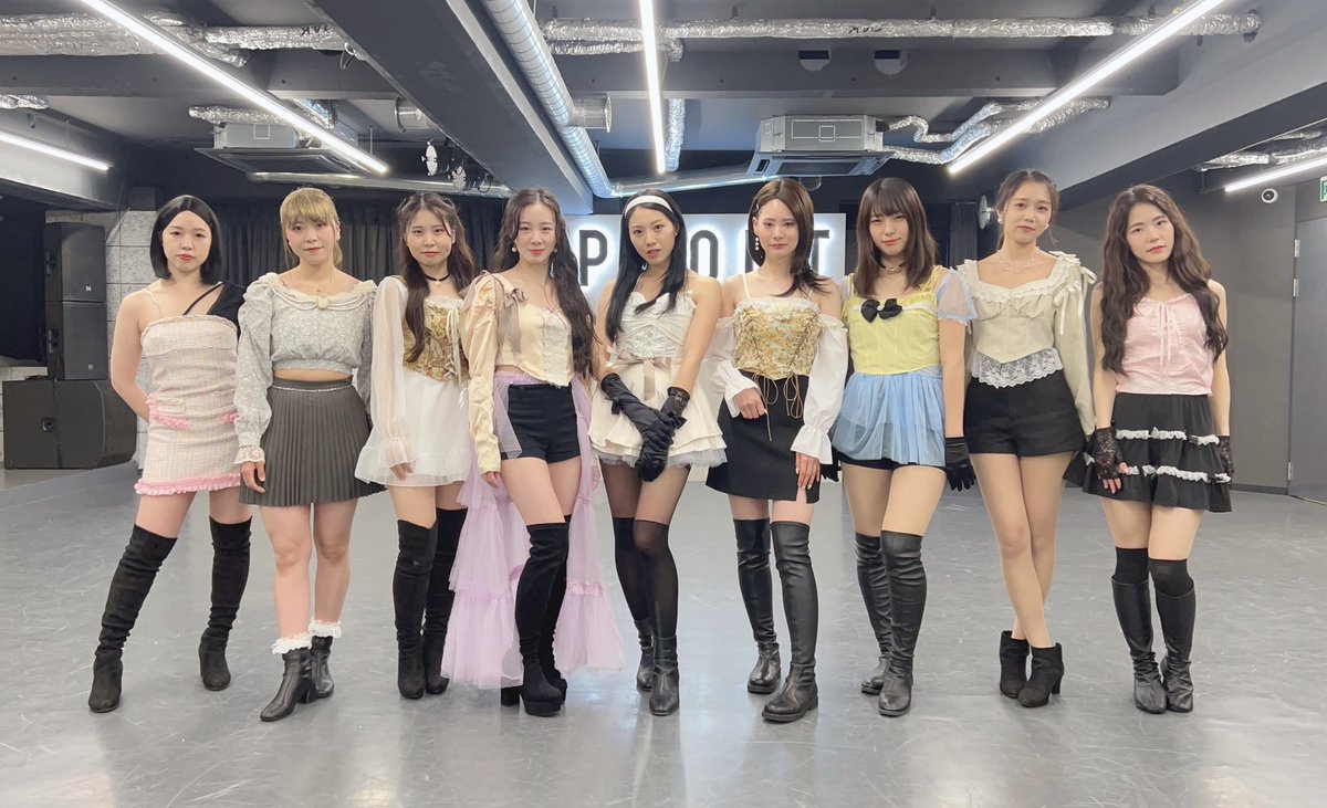 ri_cmb's tweet photo. 最近の撮影
Part.3  →  TWICE ♡ moonlight sunrise

これまた安定すぎる
RWICEで愛しのナヨン様🐰💕
半分以上私のわがままで
この衣装押し通したけど
みんな最高すぎ大好き🥹🥹🥹💗

5月5日八尾プリズムホールで
イベントでますぜひ！！！！！（圧） https://t.co/nXfBhhz9Cf
