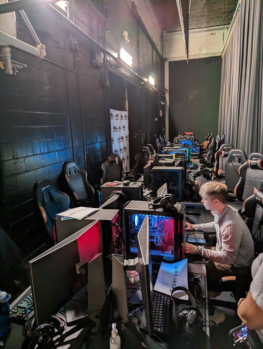 MrBaileyIV's tweet photo. Thank you to Abby of @massp for giving me a tour of the @wmuesports background action at today's @MASSP_esports spring championships! What an amazing facility! Oliver, one of our #PioneerGamers, is enjoying the @LeagueOfLegends & #SSBU competitions! #eSports #MHSELSpring2023 https://t.co/qsIAqBPn6n