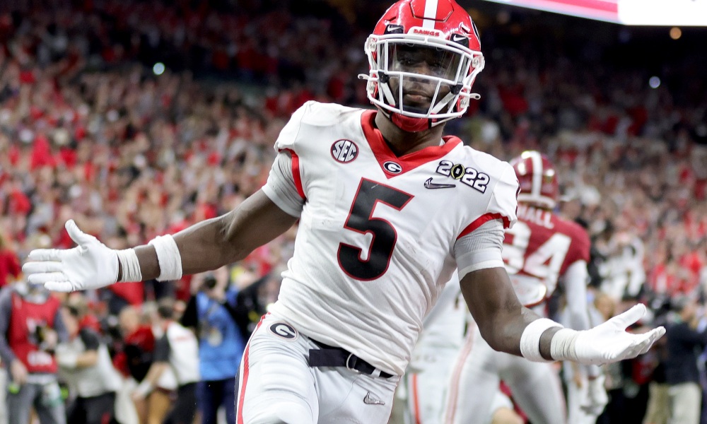 𝗣𝗜𝗖𝗞 𝗜𝗦 𝗜𝗡: With pick 105 overall in the 2023 NFL Draft, the #Eagles are selecting CB Kelee Ringo

The Eagles traded a 2024 3rd round pick to the #Texans for it.