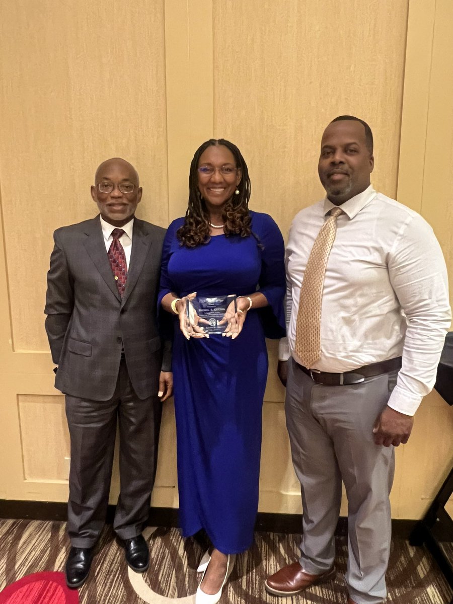 McGowen Elementary tweet media