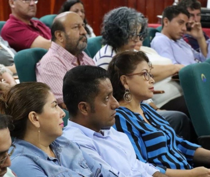 geovanni_atari's tweet photo. Junto a la militancia de @UnidadPopularE  en Manabí debatiendo la situación política y las tareas de nuestro partido, preparando nuestra participación en #1roDeMayo 
#FueraLassoFuera https://t.co/h3cDa82iXX