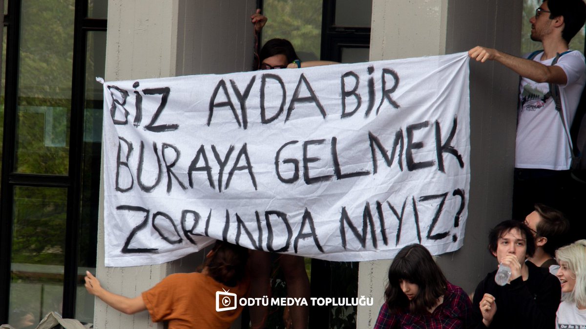 Atanmış Rektörlüğün deprem dayanışması ile yapılmaya çalışılan 35. ODTÜ Uluslararası Bahar Şenliği’ni engellemesini kabul etmiyoruz! Dayanışmayla buradayız!

#ODTÜŞenlikİçinMücadeleye