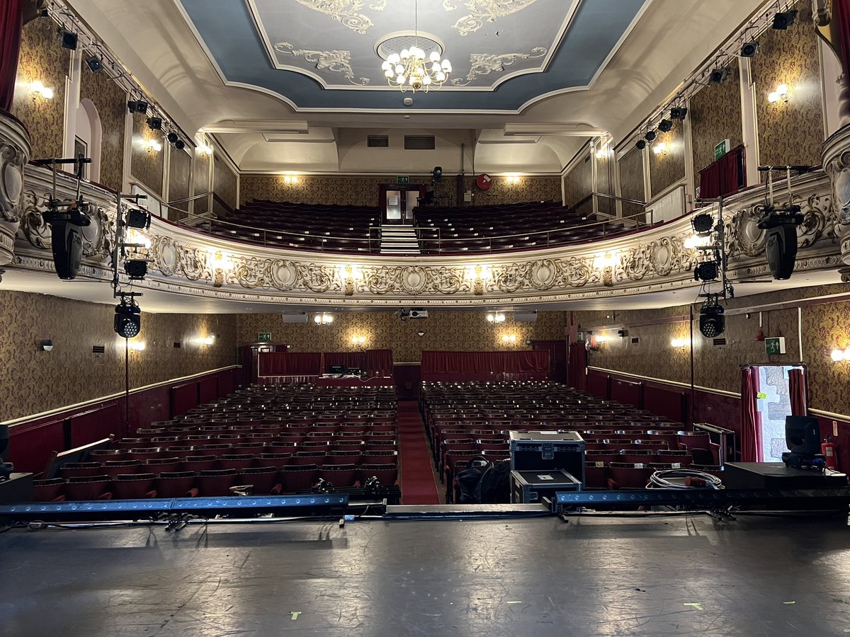Stephen Robinson (@stephenjamesrob) on Twitter photo 3rd show of the week <a href="/LancasterGrand/">Lancaster Grand Theatre</a> ready for 80s live tonight on lights again 3rd show of the week <a href="/LancasterGrand/">Lancaster Grand Theatre</a> ready for 80s live tonight on lights again