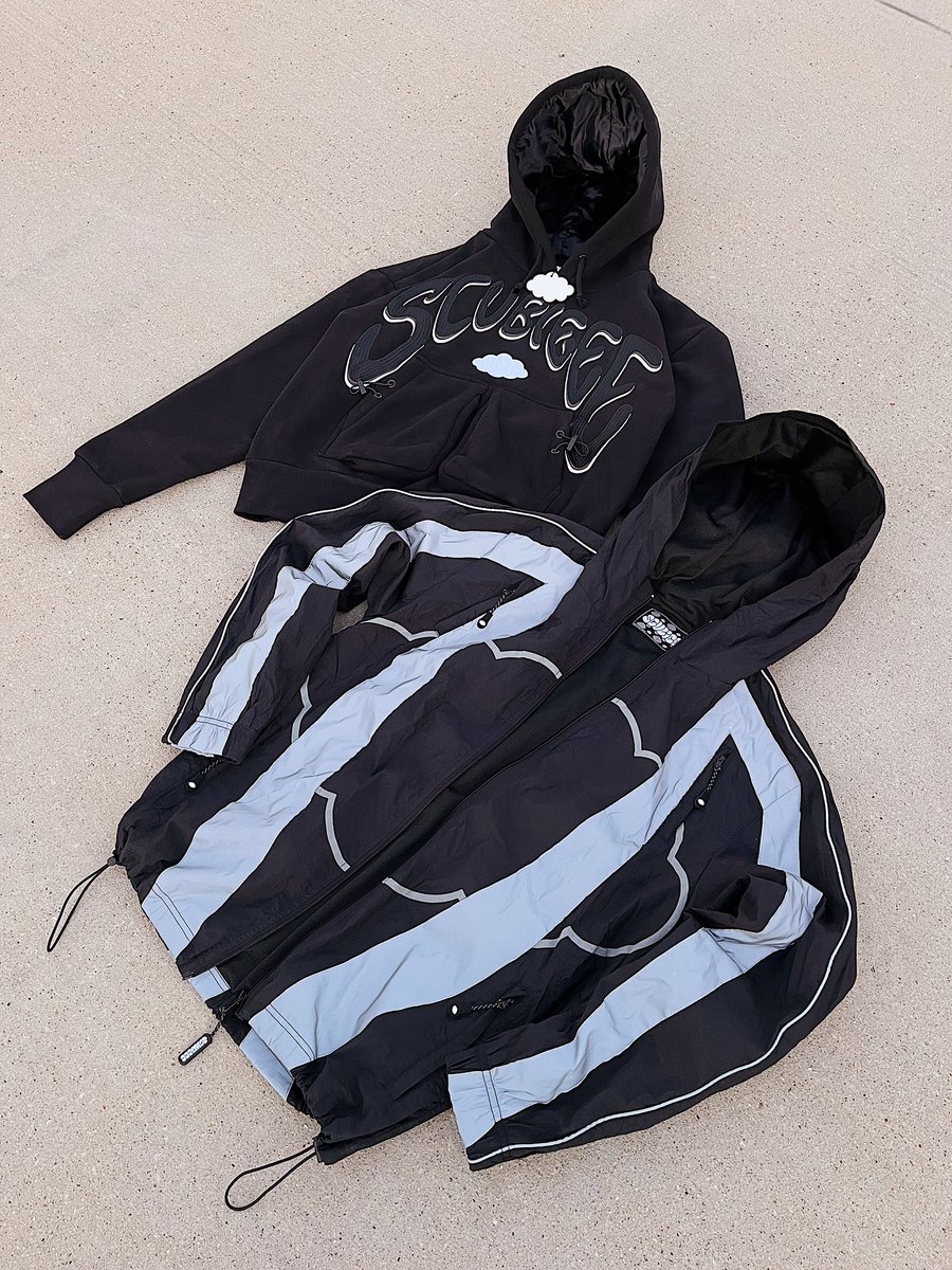 scubieee's tweet photo. New Reflective Nylon Jackets &amp; Black Drawstring Hoodie Now Available! https://t.co/SqEBV0T18z