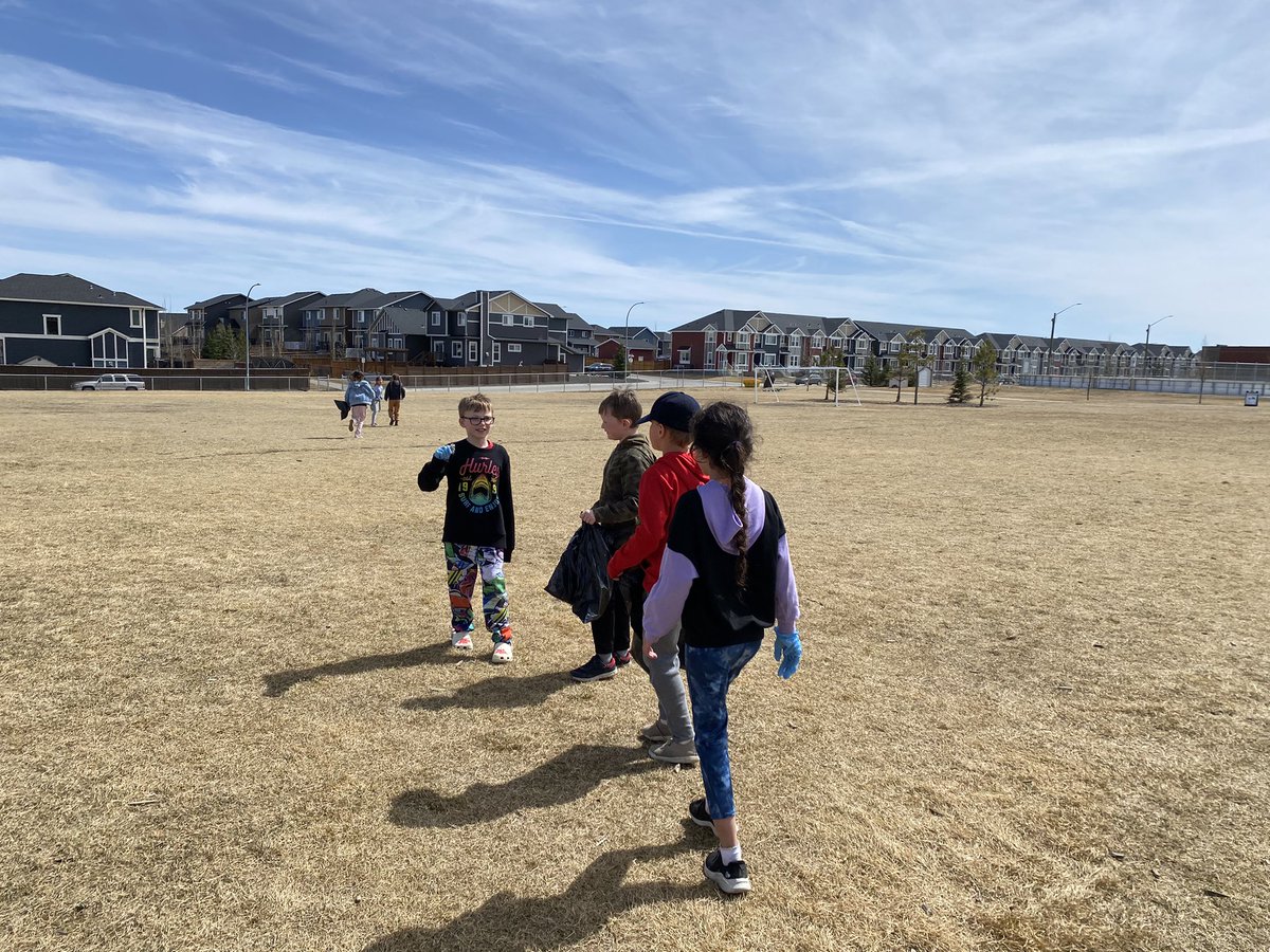 Miss MacKay tweet media