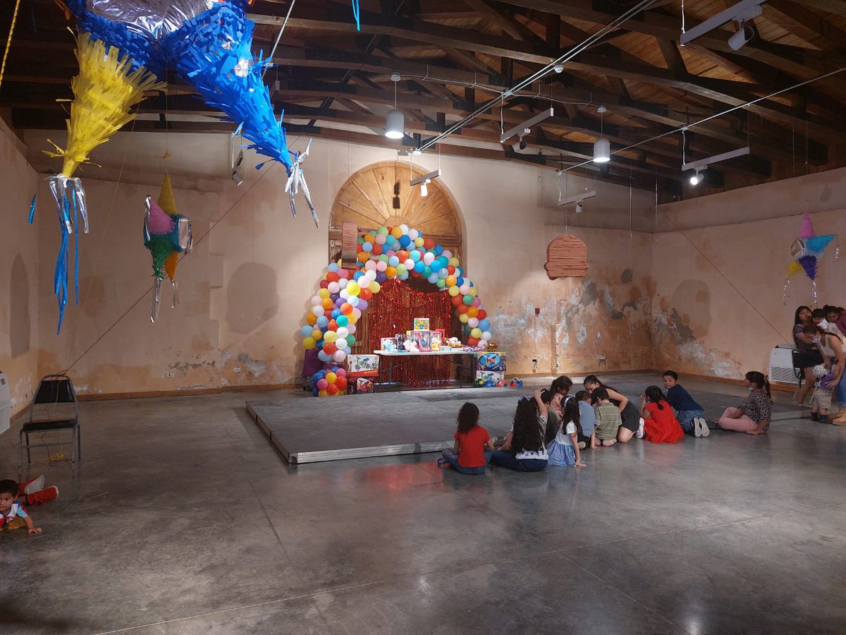 RSySSFCB's tweet photo. Ayer estuvimos festejando el Día del Niño en Centro de Rehabilitación Integral y el Centro Cultural las Lomas en el municipio de García, Nuevo León.

¡Gracias a todos los estudiantes y voluntarios que lo hicieron posible!

@biologiauanl https://t.co/F1fIGxBeuN