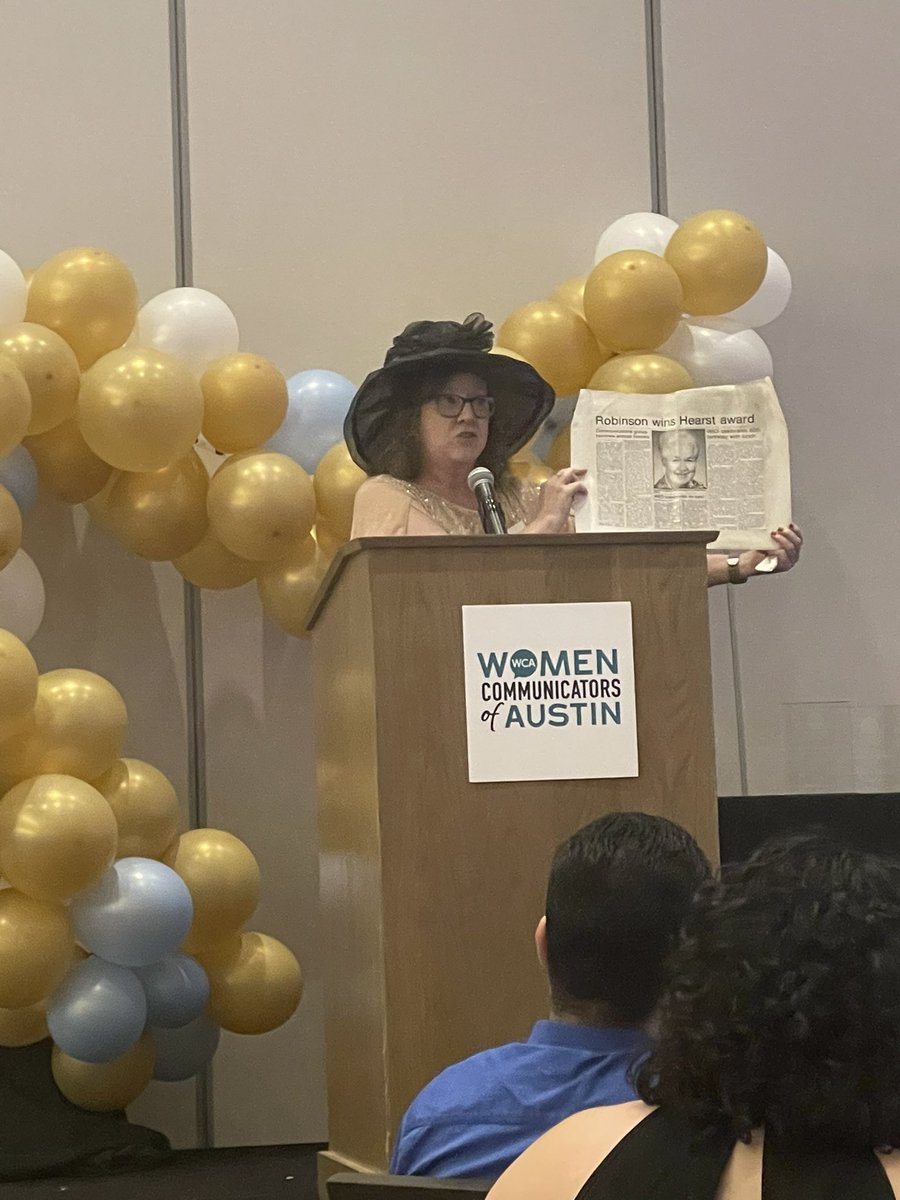 So excited to attend <a href="/WomenCommAustin/">WomnCommunicatorsATX</a>’s #BannerBrunch to recognize some incredible award winners and scholarship recipients!