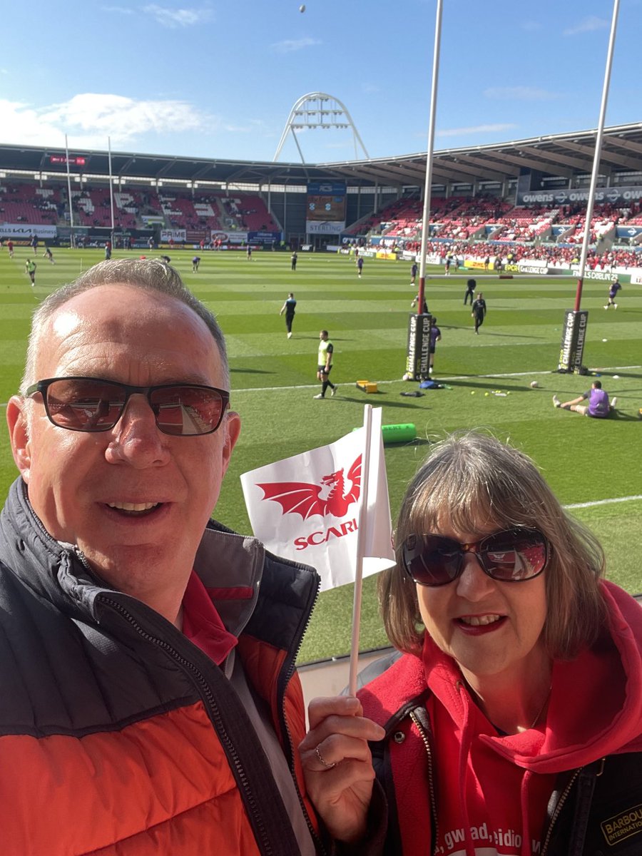 Congratulations ⁦<a href="/NBRFC/">North Bristol RFC</a>⁩ 👏👏👏 Now come on ⁦⁦<a href="/scarlets_rugby/">Scarlets Rugby</a>⁩ 🏴󠁧󠁢󠁷󠁬󠁳󠁿 West is best 🏉