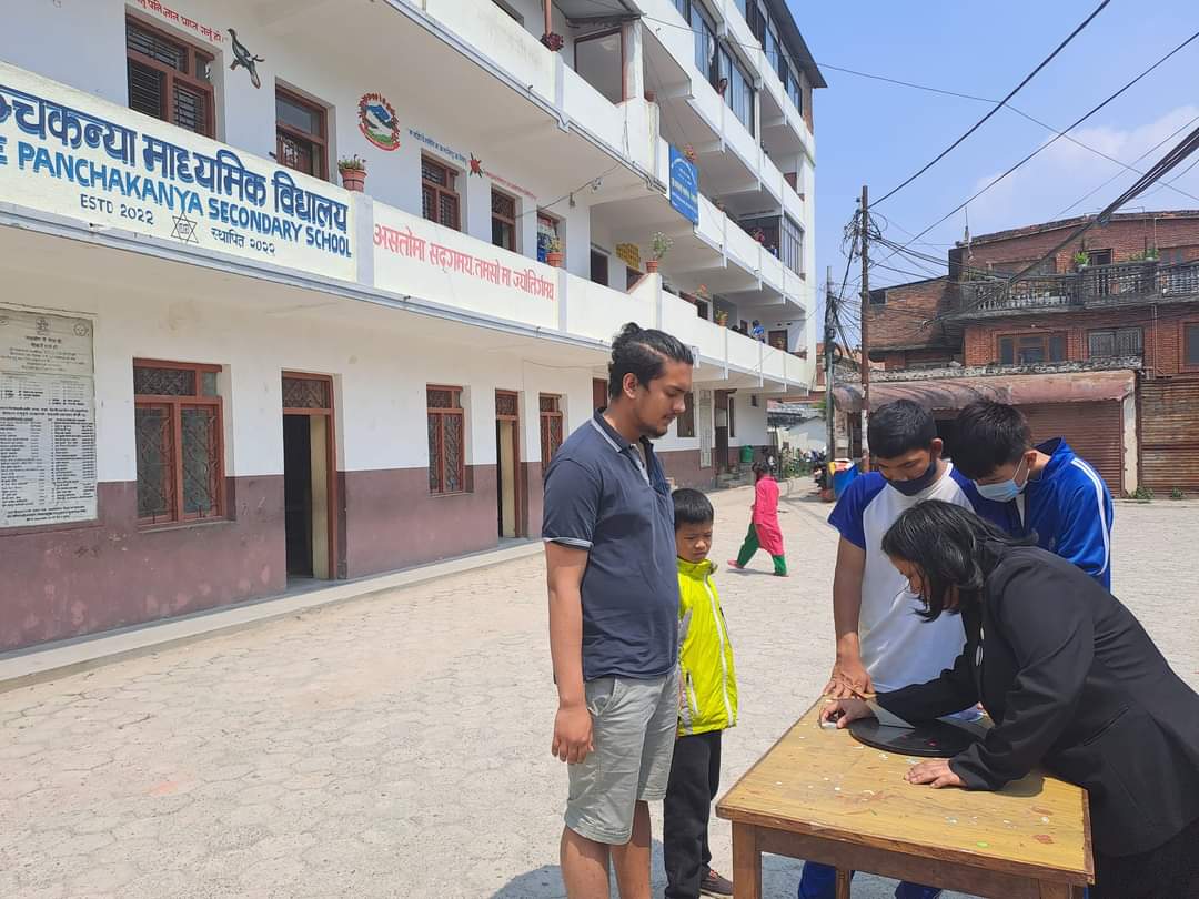 NASONepal's tweet photo. Astronomy outreach at schools and colleges in Nepal. On April 28, we supported solar outreach at a school (Chhauni) and college (Lainchaur and Biratnagar). #NASONepal #IAUOutreach https://t.co/dIlSbsTT9u