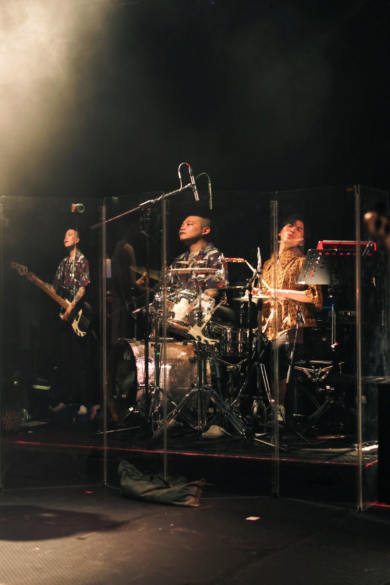 xJkit's tweet photo. Sweet John live in Hong Kong.
้ฆๆธฏๅๅคฉไธๅค๏ผๆๅๅฐๆฐๆๅ็็ฑๆ
๏ผๆๆฑไบ่ๆๅ็ๆๅฟตใๅๅนดไธ่ฆ๏ผ็พ้ฃๅ็พๆฏไพ่ใ่ฌ่ฌไฝ ๅๆๆ็
ง้กงๅพ้้บผๅฅฝ๏ผ100ๅใ
#็็ด็ฟฐ #sweetjohn #dwdrums #้ฆๆธฏ #emax #musiczone #hongkong #kkbox #thistownneeds #daymakercreatives https://t.co/tSa41IQIlV