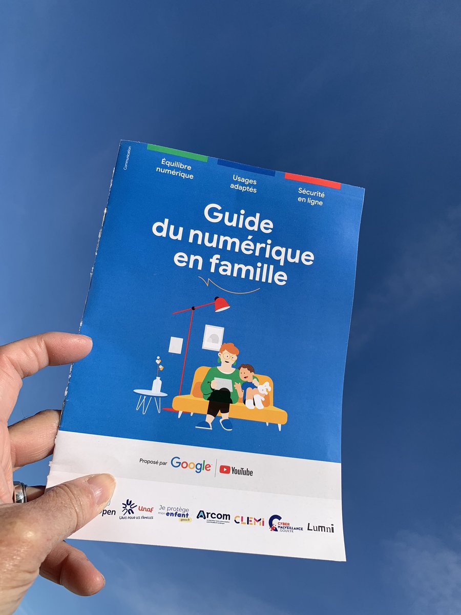 florencedt's tweet photo. La pub Google ( proprietaire de Yu tube) pour fixer les enfants et parents dans sa sphère d'influence, envoyée aujourd'hui par @lemondefr à ses abonnés : desinformation : le choix de ses annonceurs est un choix politique ! @Juliacage1 @JeroFeno @CarolineMonnot https://t.co/KfdgAzTkzG