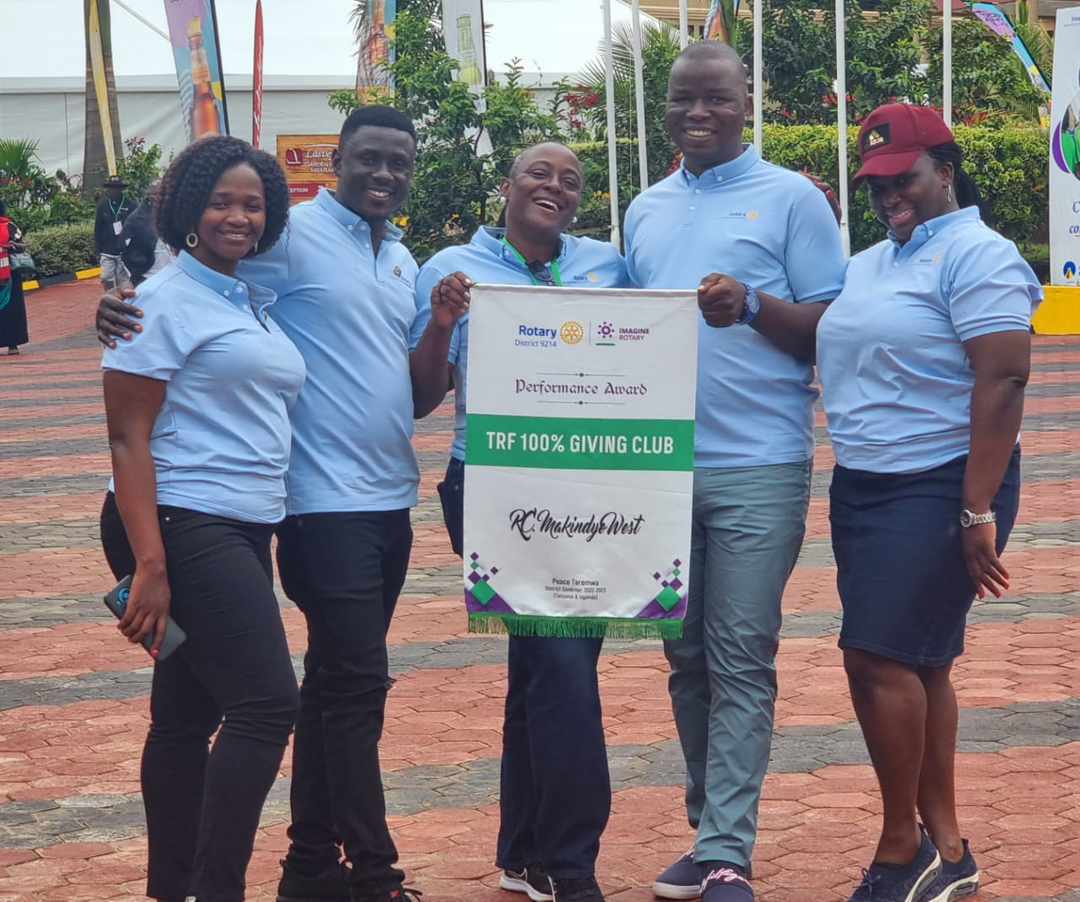 Rcmakindyewest's tweet photo. We are fully represented at the 98th DCA, and we were recognised as the TRF 100% GIVING CLUB

#98THDISCON 
#ServiceAboveSelf
@peace_taremwa
@rotaryd9214 @RotaryFR @rotaryd9213 https://t.co/gyBx8SRJIM