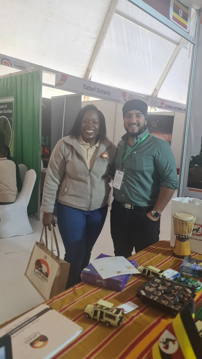 Hildakyazze's tweet photo. LinkedIn post Sister❤️😍🥰.. Remember some good pictures.
It has been an amazing experience for Lakato Safaris as an exhibitor at the Pearl of Africa Uganda Expo which ended today.  #pearlofafricaugandaexpo #travelandtourism #exhibitionexperience #tourismindustry https://t.co/V3jz6gk08q