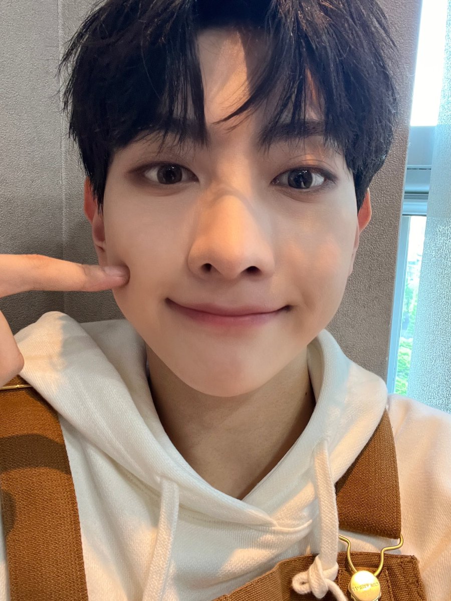 Blitzers_Fr's tweet photo. [📝] 29.04.23 - FANCAFÉ

[#SYA] 🦫 Oh!

Un Ouisticram sauvage est apparu!

@WUZO_BLITZERS #BLITZERS https://t.co/hkwx6hZCSu