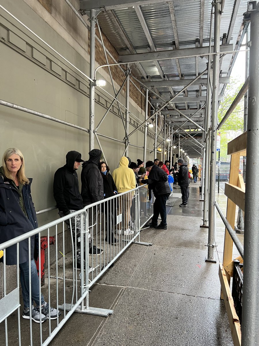 PDXSly's tweet photo. Waiting for Bono. We are always waiting for Bono! ❤️😂☔️#SurrenderBookTour #NYC https://t.co/8eOPEQdbKl