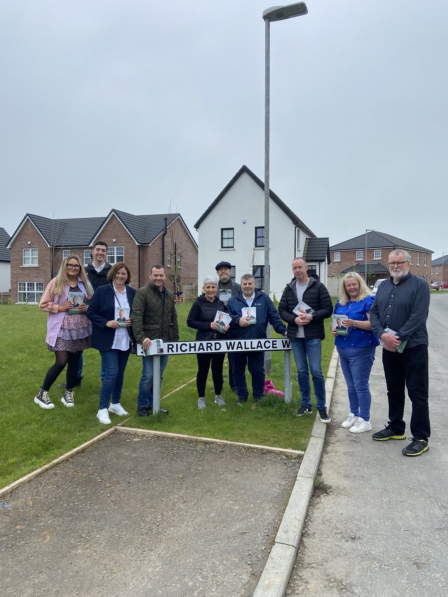 HenryMunroSF's tweet photo. Sinn Féin is committed to making politics work for everyone and delivering for all our communities.

On Thursday 18th May Vótáil 

#McCleaveNo1 #Killultagh #LE23 #workingforall https://t.co/4Zs5ddEqRR
