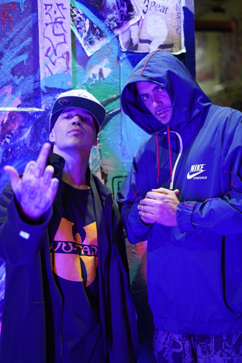 frescolate's tweet photo. ¡Quiero compartirles estas fotos con una leyenda del rap como C. Terrible! Fue un placer conocer a Celedonio de Socio Ejecutor, un artista que ha dejado huella en la escena del rap de España. Gracias por el aguante hermano keep it real 
#Cterrible #SocioEjecutor #Celedonio https://t.co/LekVDcJMJu