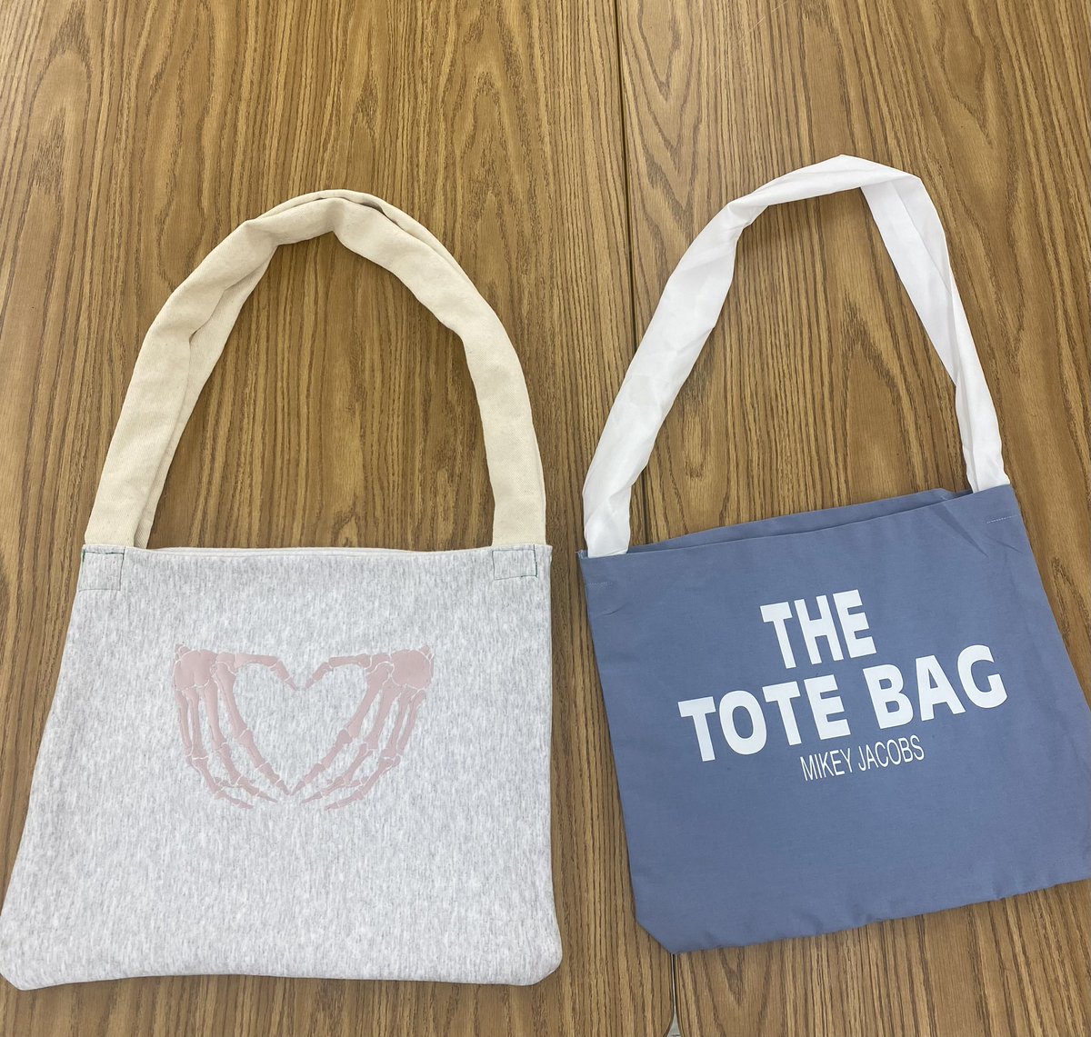 Tote bags and Tie dye in textiles and design. #SEFCS