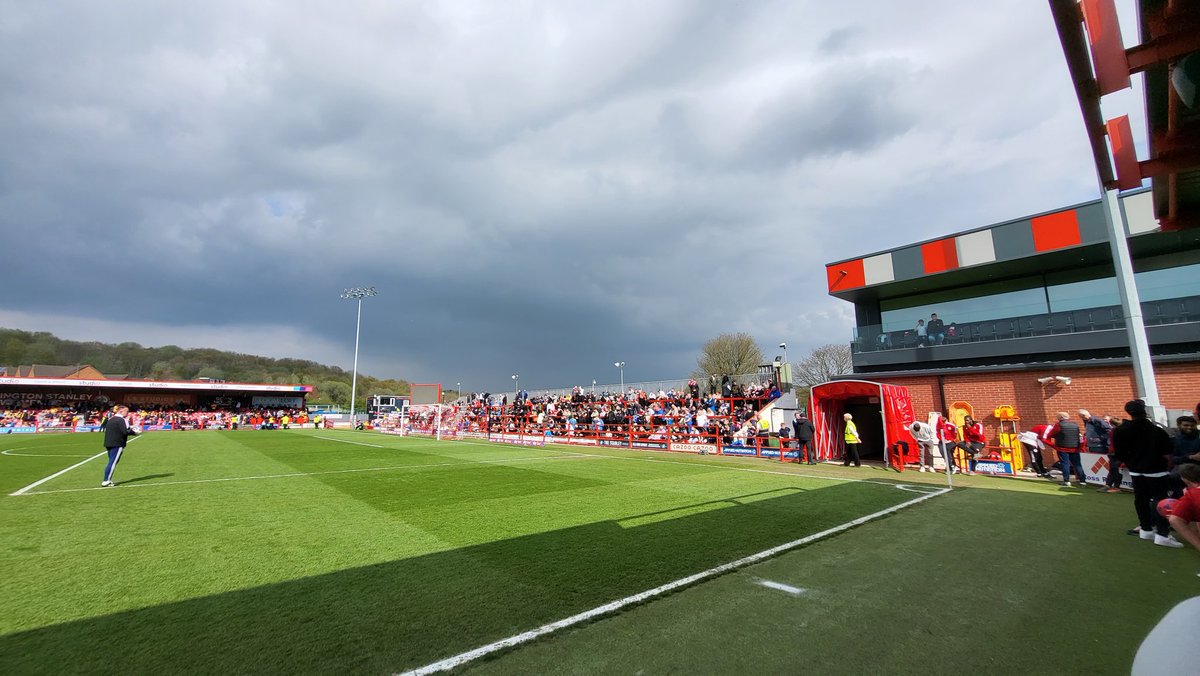 Well HYNDBURNERS responded .....unfortunately <a href="/ASFCofficial/">Accrington Stanley</a> didn't....such a missed opportunity..... oh well bring on <a href="/Wrexham_AFC/">Wrexham AFC</a> <a href="/BarrowAFC/">Barrow AFC</a> etc 
We go again for promotion back to League One 
<a href="/PaulOrmerod5/">Paul Ormerod</a> <a href="/markweb73/">Mark 🏴󠁧󠁢󠁥󠁮󠁧󠁿🇬🇧 also known as Accyhammer🎗</a> <a href="/MichaelBeardmo5/">Michael Beardmore</a> <a href="/ElliotPrestage1/">ElliotPrestage</a>