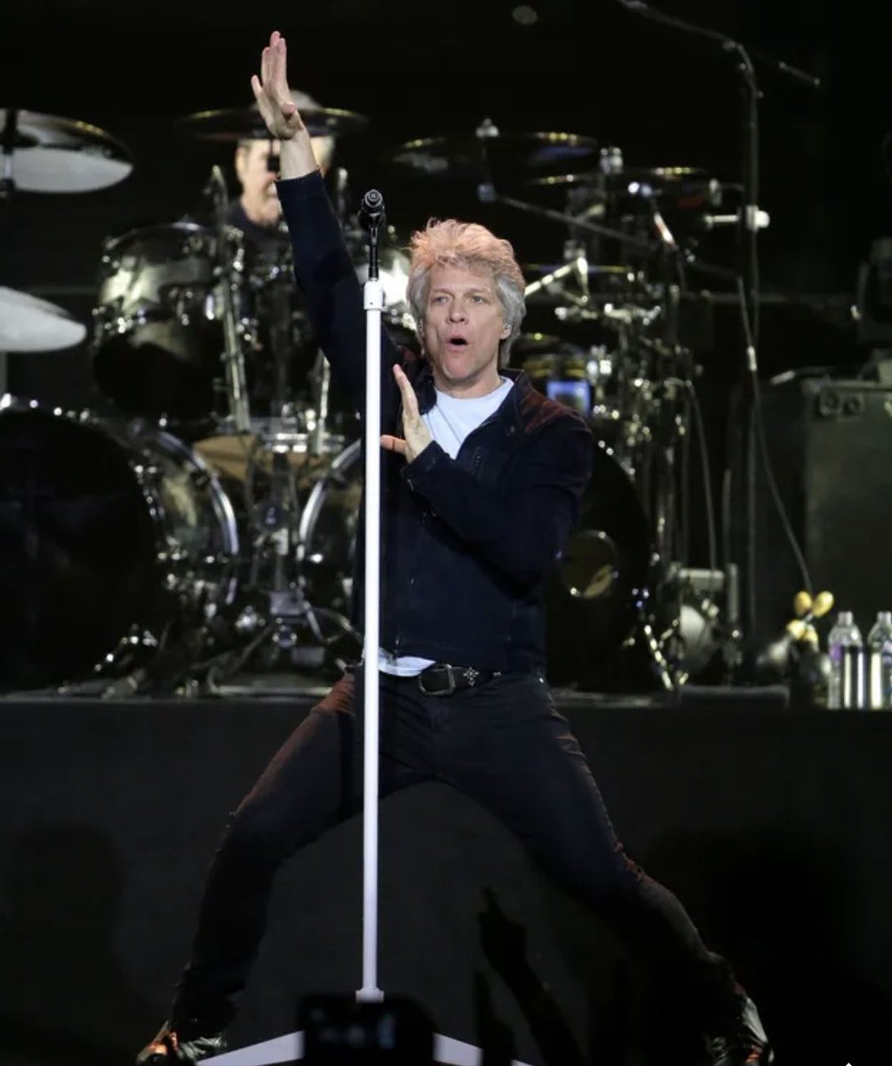 Emotions✨ Jon on stage at Bradley Center, Milwaukee on April 29th 2018 #BonJovi #JonBonJovi 🥰🖤💙 credit 📷 Mike de Sisti