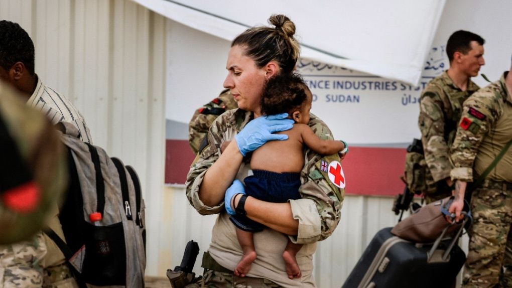 375 Canadians brought out of Sudan as fighting continues: officials ctvnews.ca/politics/375-c…