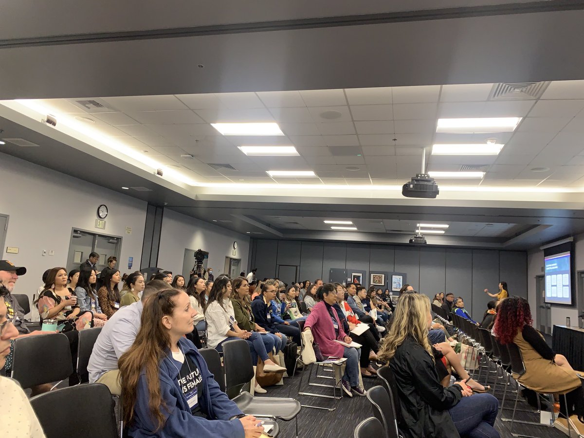 YehCathery's tweet image. #Teaching4Justice: Bridging Communities for AAPI Belonging and Well-Being. So grateful for the conference organizers. ⁦@VirginiaHNguyen⁩ ⁦@stacyyung⁩ ⁦@NaeheeK⁩