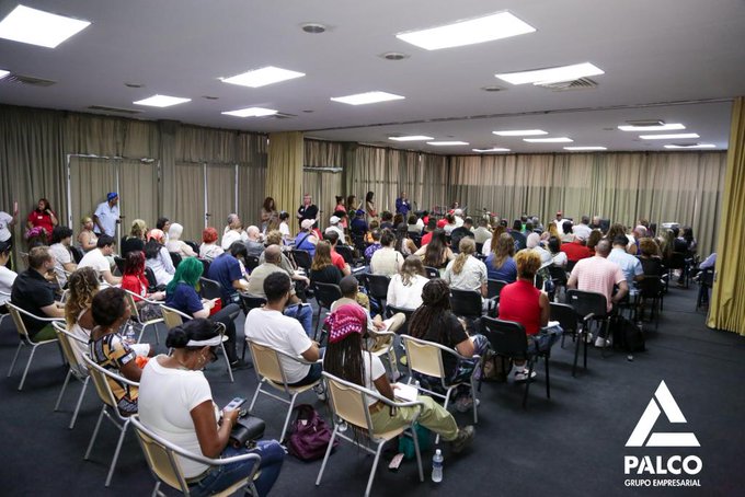 🗣️El Recinto Ferial ExpoCuba acoge este sábado una Tribuna Antimperialista en la participan 75 delegados de EEUU, Reino Unido, Argentina, Brasil, Uruguay, amigos y amigas que acompañarán a nuestro pueblo en celebración del #1Mayo. #Cuba #ALaPatriaManosYCorazón