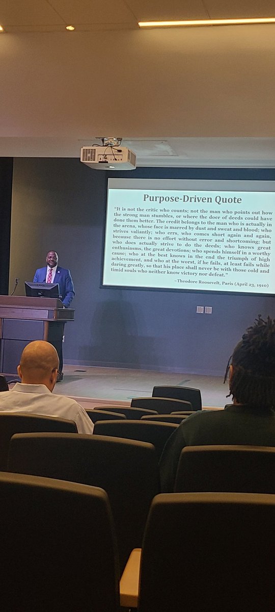 twkelly_EDU's tweet image. Listening to our midday speaker @DrAntGraham talk about "getting in the arena" to do the education work. #TeachingInColor #nced 🍎