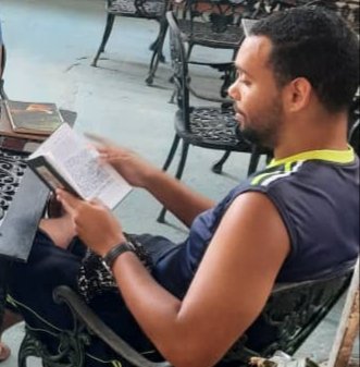 AhsCiegoDeAvila's tweet photo. La brisa joven de la #ahsca
Nada mejor que ser protagonistas del taller de escritura creativa "Brisa nueva" . Espacio elocuente, agradecido y feliz, de aquellos que en cualquier momento se convierten en la nueva generación de la literatura avileña.
#ÚneteAlReto #LatirAvileño https://t.co/nle2numWfy