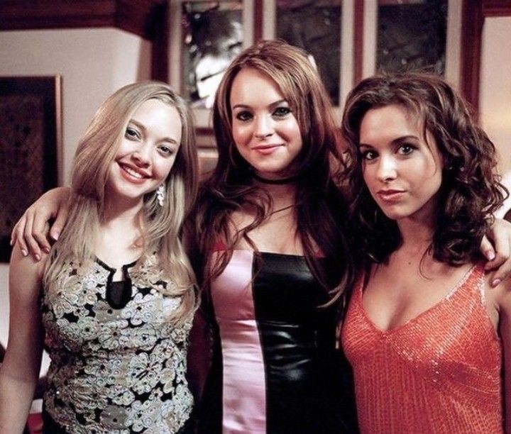 updatecultura's tweet photo. Há 19 anos, era lançado o filme MAIS ICÔNICO de todos os tempos, “Meninas Malvadas”. 💖💋 https://t.co/6F7hq5zaRI