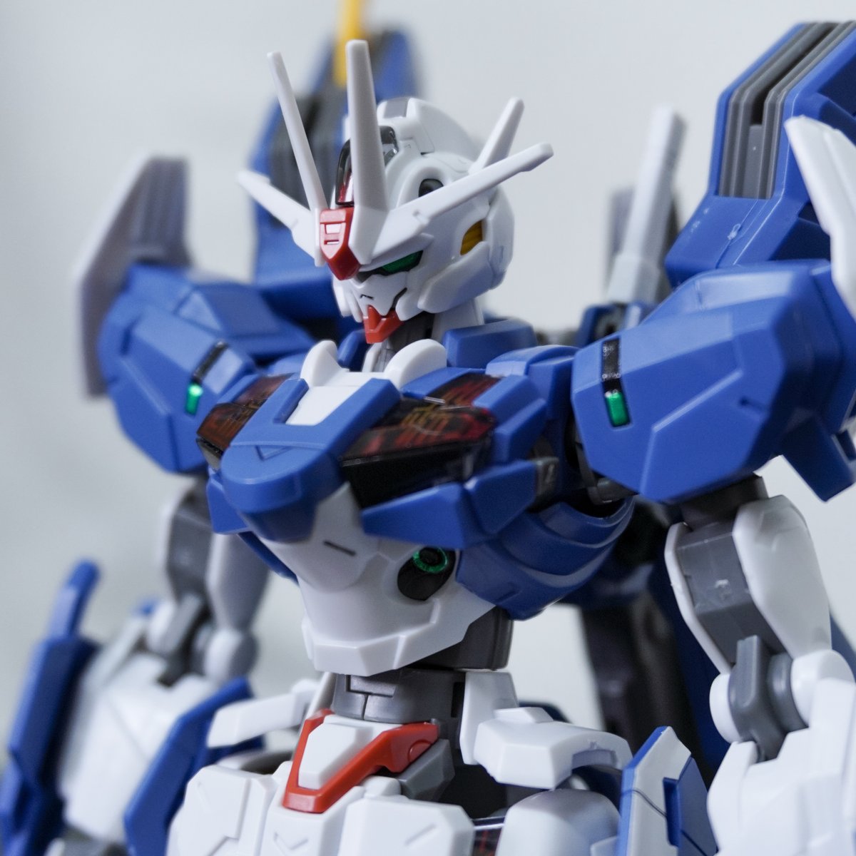 studio_diddu's tweet photo. 프라모델
HG 건담 에어리얼 개수형
#photography #photooftheday #photo #사진  #bandai #gundam #gunpla https://t.co/ahH74en4vr