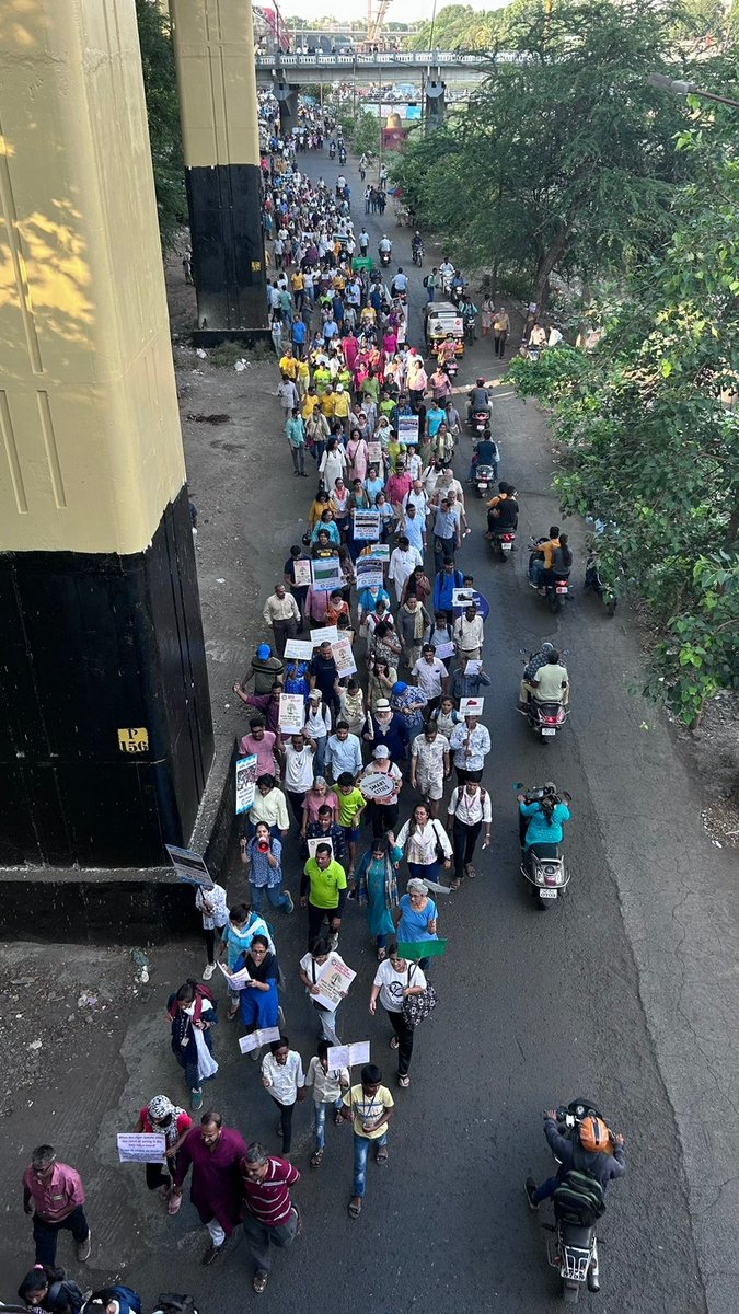 ShamelessNWeird's tweet photo. Thank You #Pune!!!
More than 5000 people ❤️
Mula Mutha Bachao!❤️
#ChipkoAndolan #ChipkoPune #PuneRiverRevival #Punekar
#rfdhataopunebachao https://t.co/3x7YPYXYV9