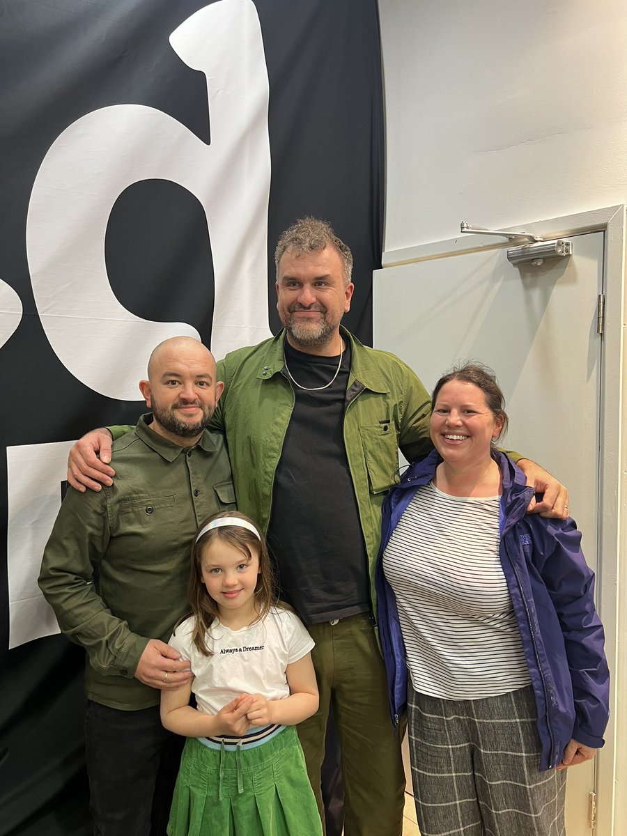 AdamSwift's tweet image. Pleasure to see you today Jon @Reverend_Makers - daughter absolutely loved it. Great setup down at Meadowhall - top acts and some great Merch to be had #revarmy #skintnow