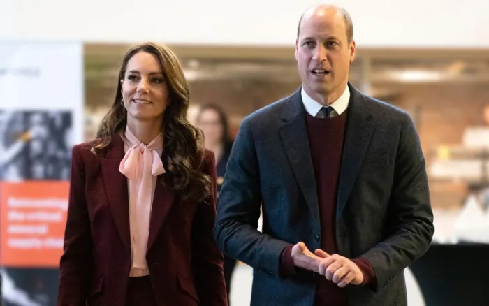 Kate Middleton and Prince William Celebrate 12 Years of Marriage in Style! #RoyalAnniversary #DukeandDuchessofCambridge #LoveWins

trendbursts.com/kate-middleton…