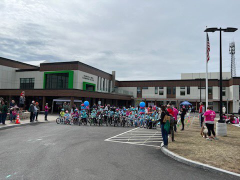 Ms. Finn tweet media