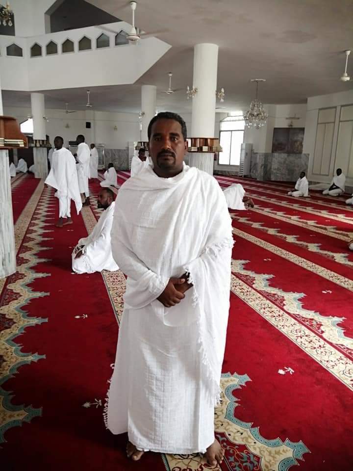 abdynasry001's tweet photo. ابن خالتي مفقود من اول يوم للضرب اتفقد بالقرب من القياده العامه  اسمه النور محمد الحسن حتي الآن لم نسمع عنه خبر وتلفوناته مغلقه
تعديل في ناس قالوا شافوه في منطقه الأندلس اسكان الامل في نفس اليوم
15-4-2023 https://t.co/Z0n7UCjCKn