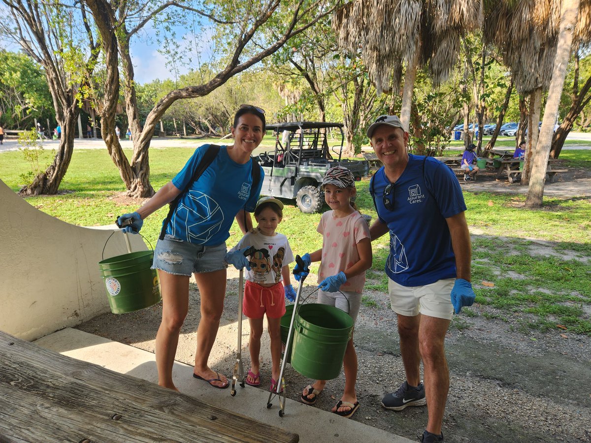 GeorgeGuerra (@gguerra305) on Twitter photo What a great way to celebrate Earth Day! Volunteering to help clean up the beach at Bill Baggs Park in Key Biscayne with my Miami Assurant family today! #Assurantcares #Assurantproud <a href="/jamie_woodruff9/">Jamie Woodruff</a> <a href="/jorge_alvarez33/">Jorge Alvarez</a> <a href="/OmarDKhan2/">Omar Khan</a> What a great way to celebrate Earth Day! Volunteering to help clean up the beach at Bill Baggs Park in Key Biscayne with my Miami Assurant family today! #Assurantcares #Assurantproud <a href="/jamie_woodruff9/">Jamie Woodruff</a> <a href="/jorge_alvarez33/">Jorge Alvarez</a> <a href="/OmarDKhan2/">Omar Khan</a>