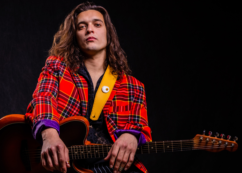 NCRinNA's tweet photo. New Rock Covers:
Derek Day @derekdaymusic covers Velvet Revolver's @Slash Fall To Pieces #FallToPieces #NewRockCovers #VelvetRevolver #DerekDay #ClasslessAct
π§ https://t.co/Yt5jnCOjel https://t.co/RBKjIAqxRu