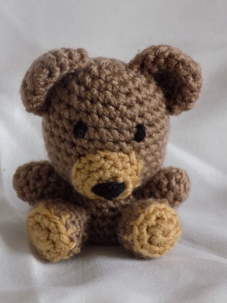 Lous_Loft's tweet photo. Mini Bear by LousLoftCo https://t.co/O01gdPFhyV via @Etsy https://t.co/96GRtJcZWX