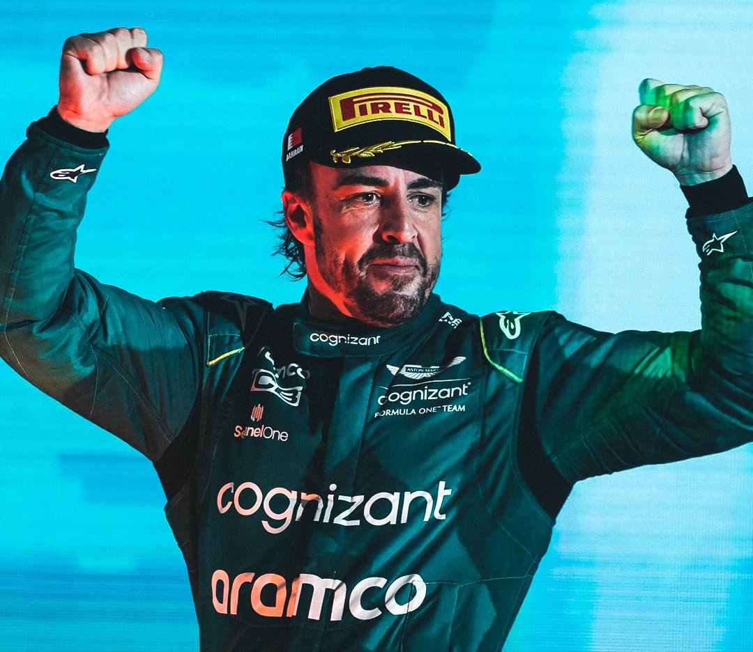 Encuestando's tweet photo. 📊 Vota por tu PILOTO ESPAÑOL de F1 favorito

🔃 FERNANDO ALONSO
♥️ CARLOS SAINZ https://t.co/S4gkuw4DjM