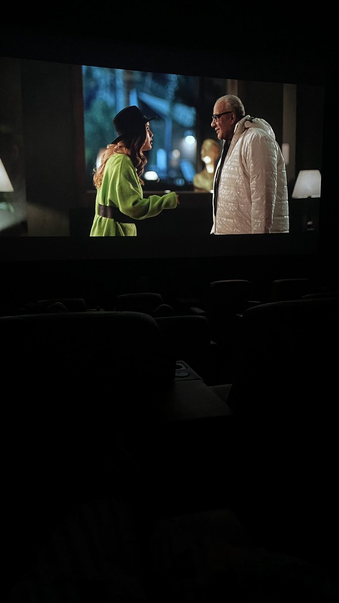 Shhussainn's tweet photo. فلم العيد مع العيد نفسه 💗  @Nonowa93 
#بعد_الشر 🎥 https://t.co/39TFyyYfcn