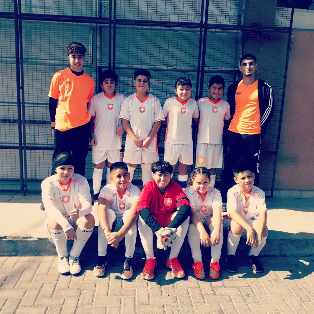 fundacionacdep's tweet photo. II FESTIVAL DE FUTSAL CATEGORÍA SUB 12 SAN JOAQUÍN 2023

Revisa la galería de imágenes de este evento deportivo formativo realizado el domingo 23 de abril en el Gimnasio Municipal Hernán Escalona C., de la comuna de San Joaquín, ciudad de Santiago https://t.co/Hssbj8TCNJ