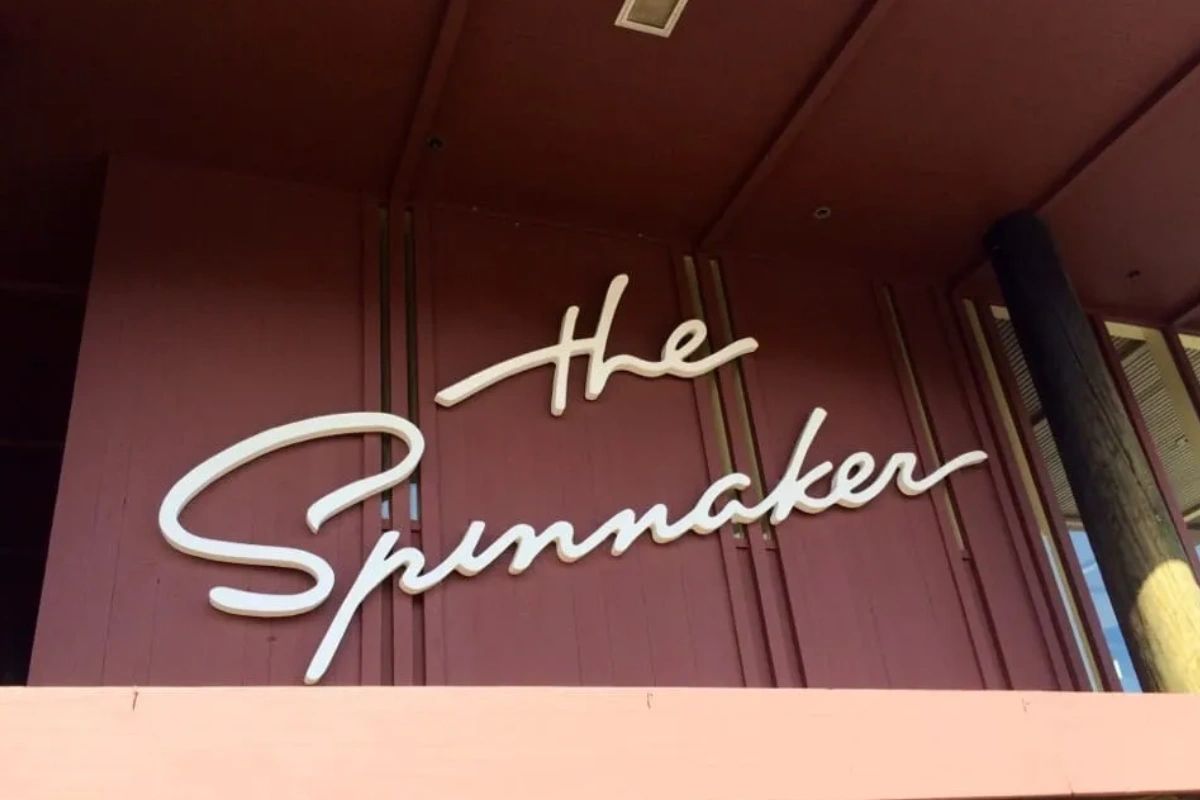 TheSpinnakerSF's tweet photo. Here at The Spinnaker, you'll find popular seafood and American dishes that taste homemade and from the ❤. https://t.co/oBh1inqzg8