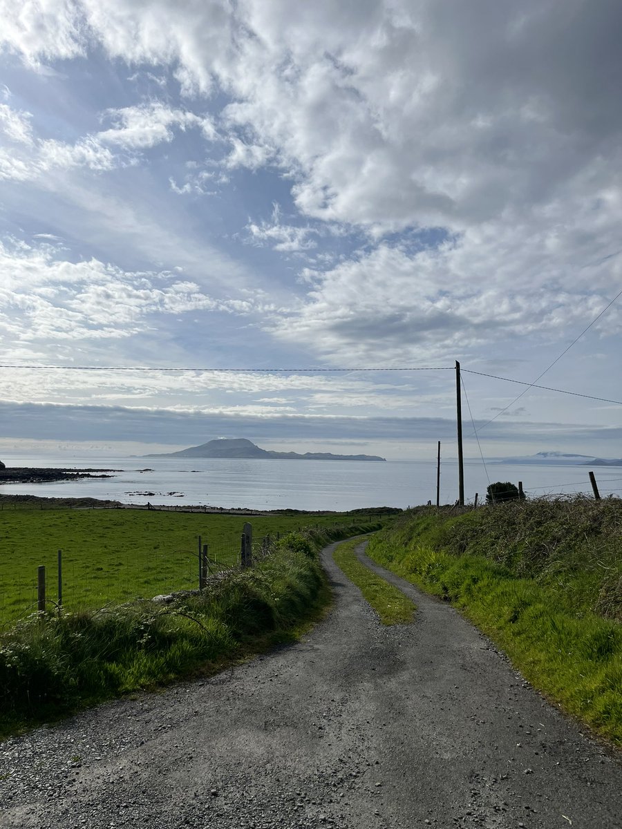 AoifePTweet's tweet image. Happy #mayoday #louisburgh 💚❤️