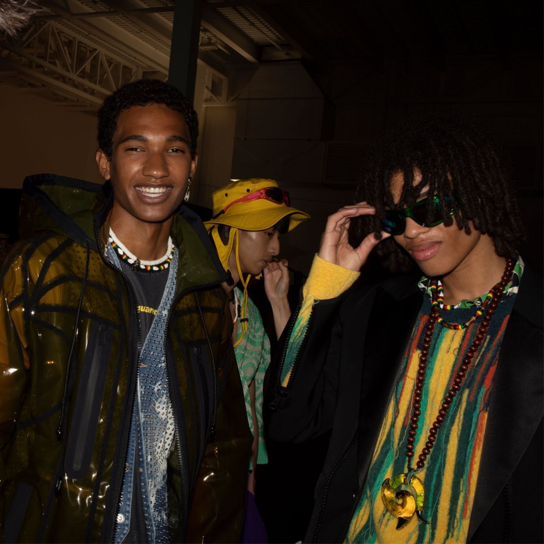 Dsquared2's tweet photo. Smiles all around 😁😎

#DSQUARED2
#D2SS23 https://t.co/kAMiRj4MJZ