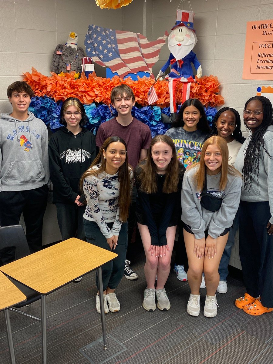 Exam review in #oeAPUSHmadagan. You've got this! #EngagingOE <a href="/OPSSocStudies/">OPS Social Studies</a>