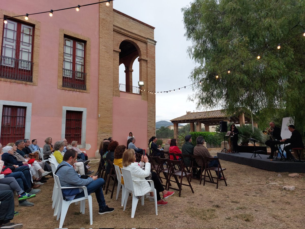 CCGarraf's tweet photo. 🏆 Comença l'acte de Lliurament dels XXIV Premis Eugeni Molero i Albert Virella i Bloda de periodisme i investigació comarcal, que atorga el Consell Comarcal del Garraf, des de l'any 1992 
https://t.co/bABeRcRdA3 https://t.co/bQltvLcPyE