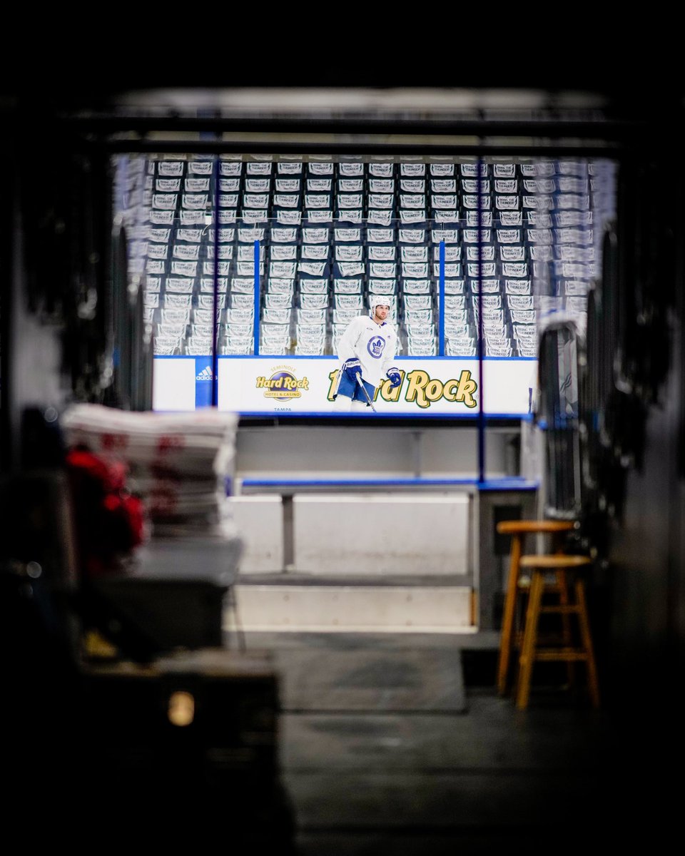 MapleLeafs's tweet photo. Clocking in ⏰ https://t.co/jb2CQC7B57