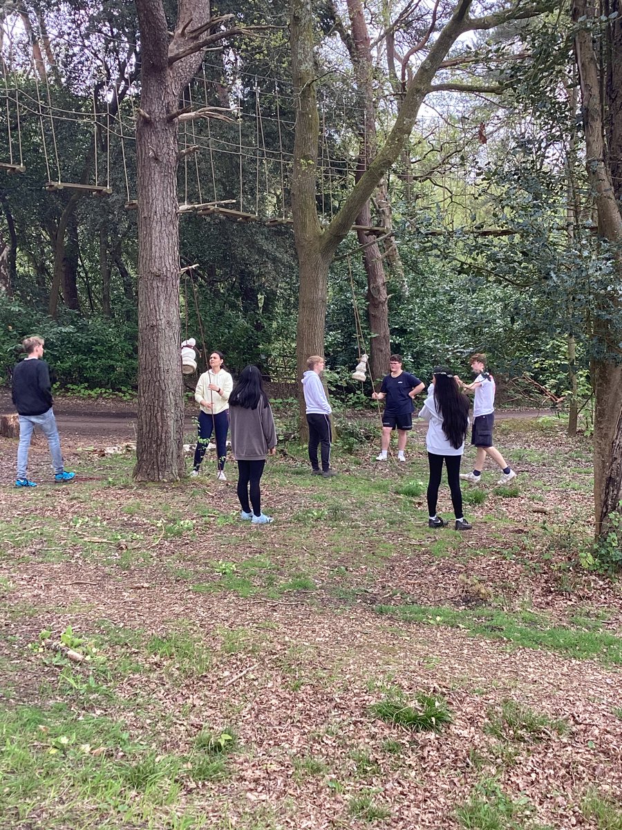 LEH_Trips's tweet photo. The L6 leadership trip teams built their own obstacle courses this morning, to be completed by willing blindfolded participants. There was fierce competition to create the most exciting and difficult course. #LEHSchool #LEHSixthForm https://t.co/VFl2TYpe9s